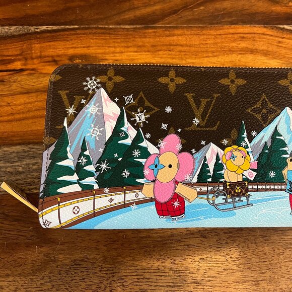 LOUIS VUITTON 2023 Christmas Animation Vivenne Skating Long Zippy Wallet - Picture 2 of 10